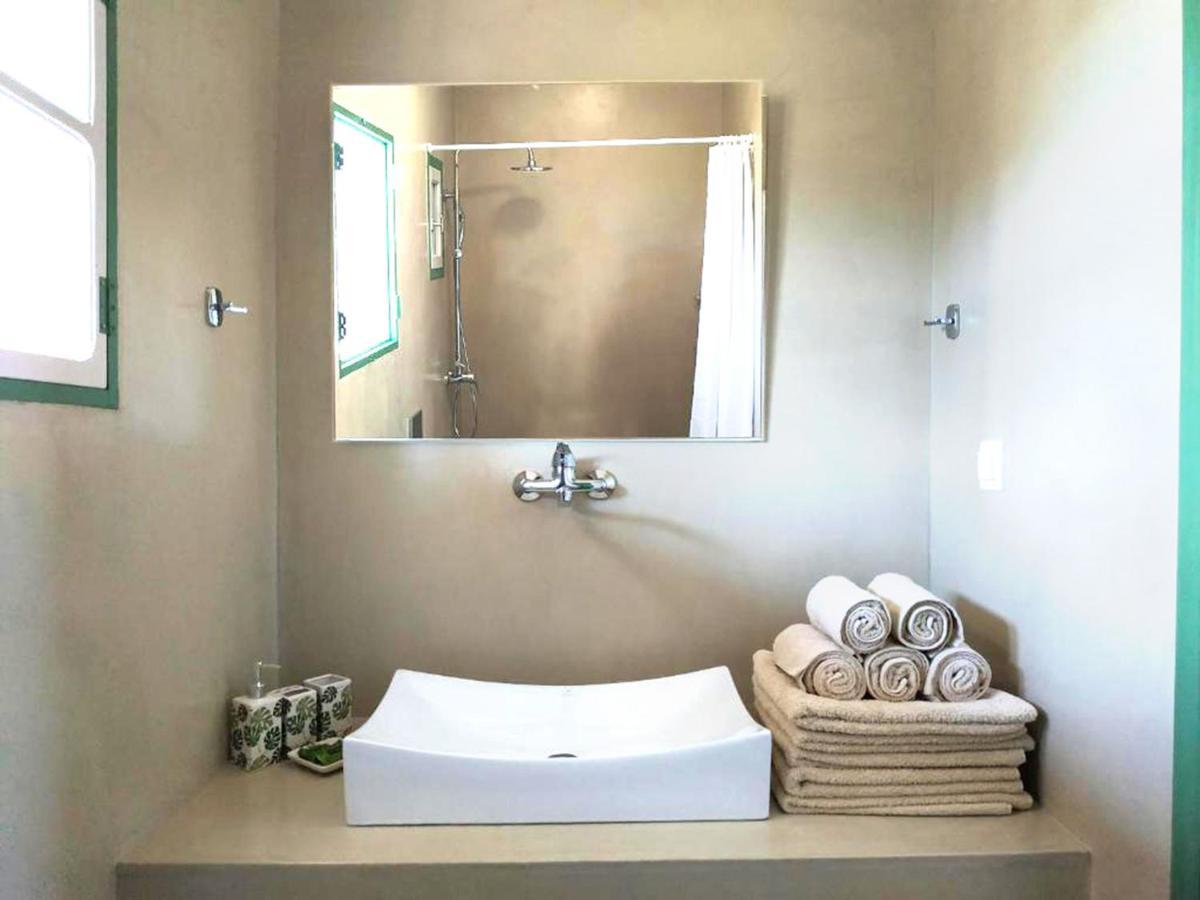Asteri Apartments Alónnisos エクステリア 写真